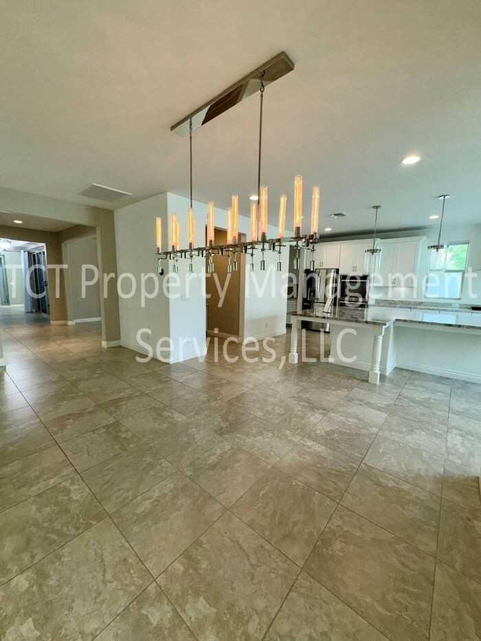 9736 E Theia Dr - Photo 7 of 34