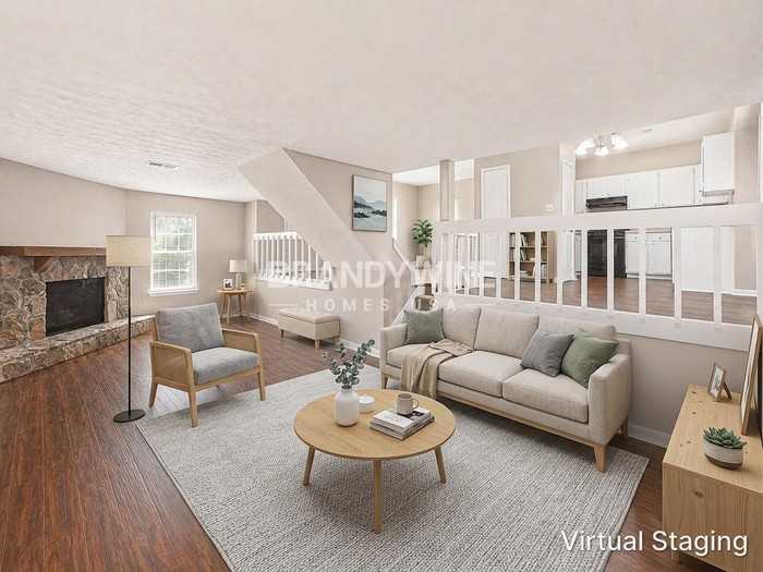 5196 Brough Ln - Photo 3 of 25