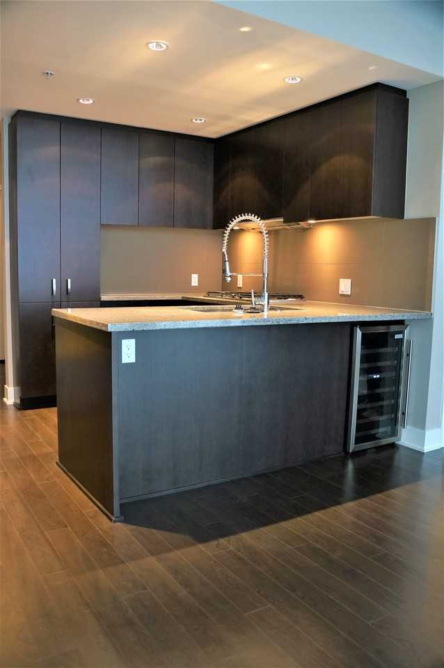 3008 Glen Drive #2607 - Photo 4 of 18
