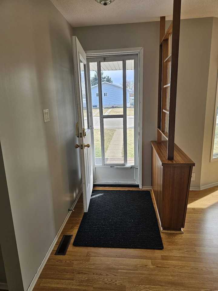 53 Dorchester Rd - Photo 7 of 14