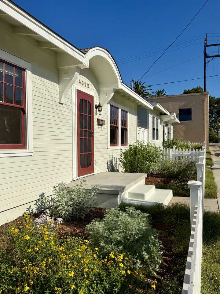 4072 Stephens St #NA - Photo 2 of 27