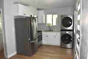 featured image of 11659 Burke St #1