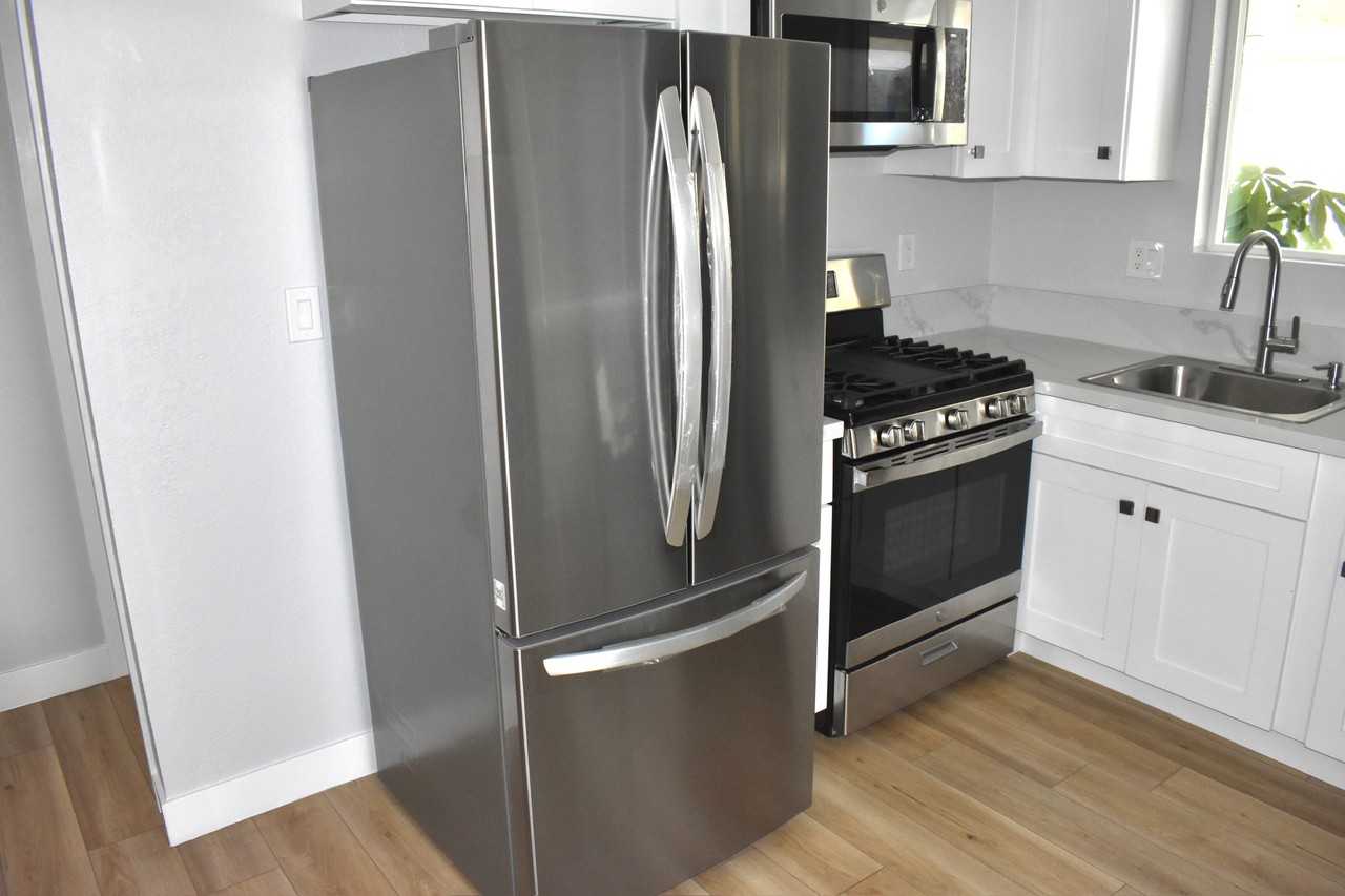 11659 Burke St #1 - Photo 3 of 14