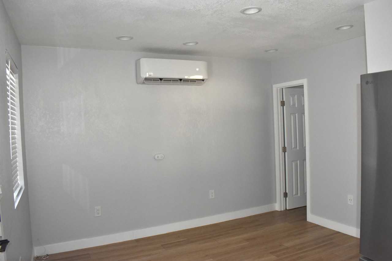 11659 Burke St #1 - Photo 6 of 14