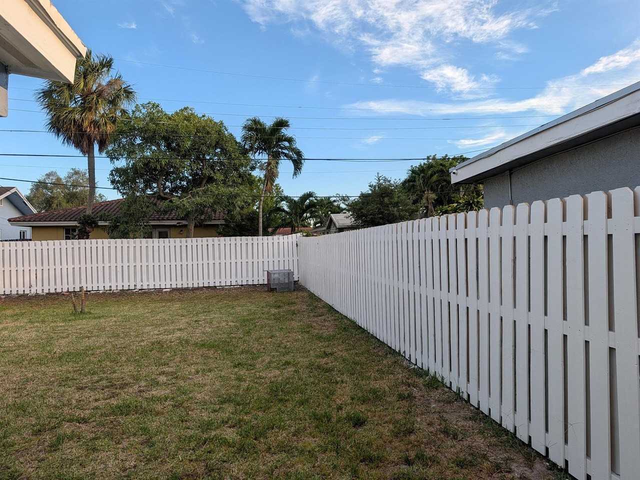 2990 Nw 7th Ct #NA - Photo 3 of 12
