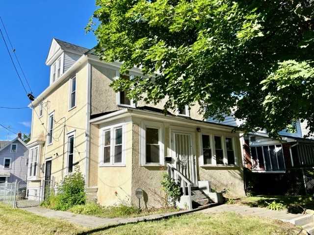 786 Florida Ave #NA - Photo 3 of 10