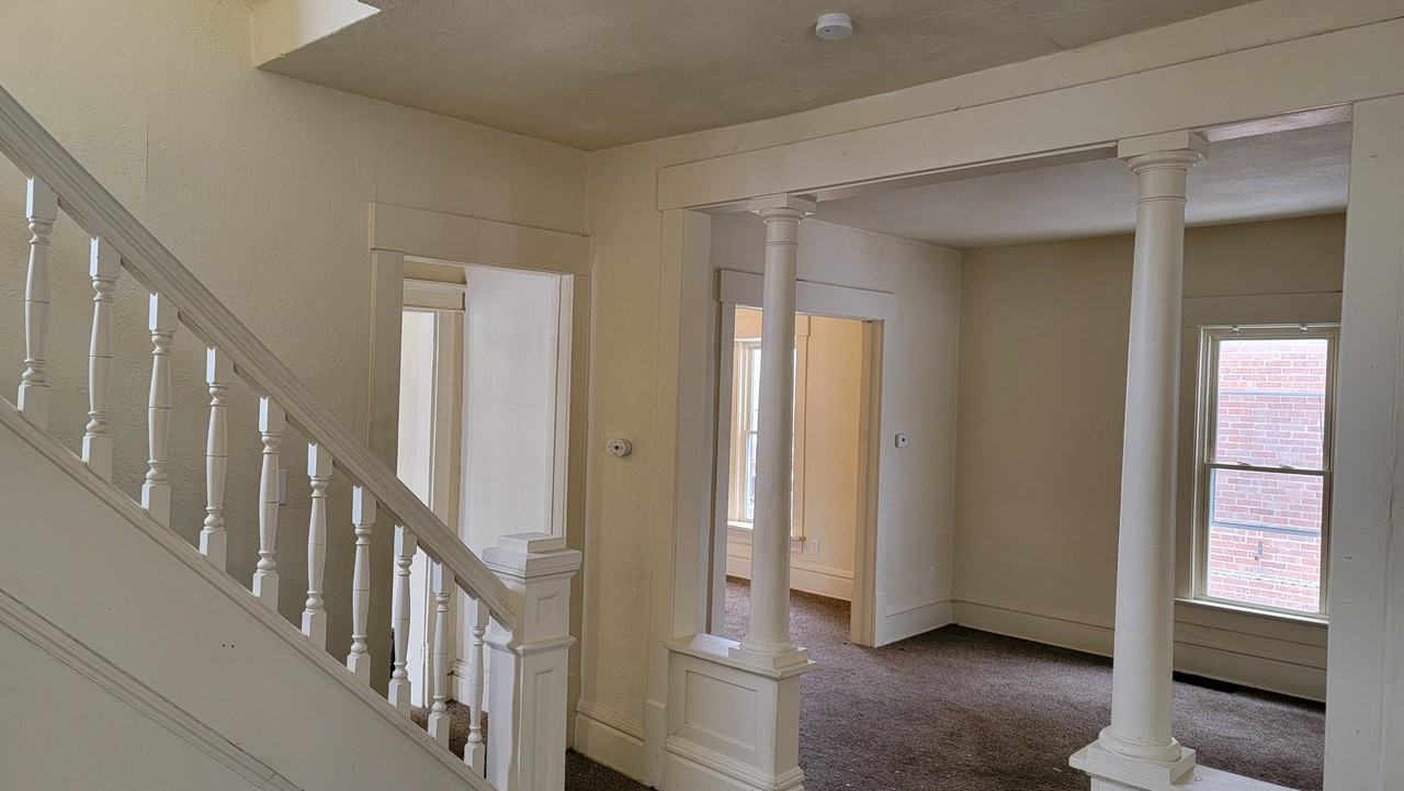 786 Florida Ave #NA - Photo 5 of 10
