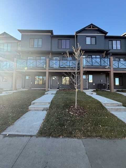 1025 - 1025 Secord Promenade - Photo 3 of 31