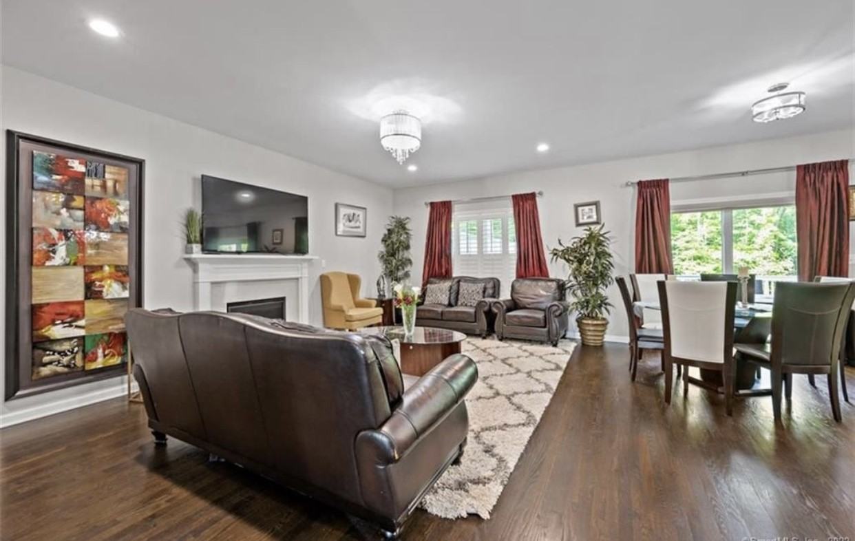 23 Old Oak Ct #NA - Photo 5 of 22