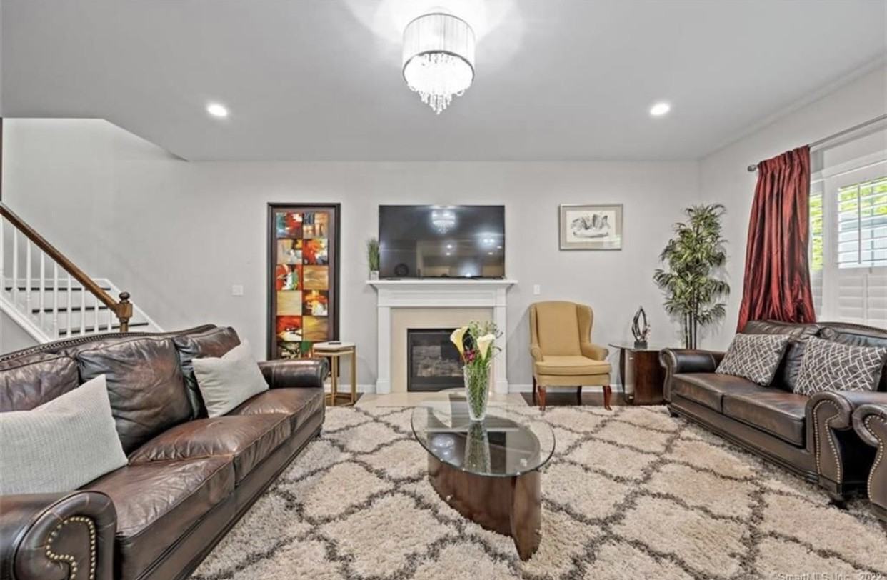 23 Old Oak Ct #NA - Photo 6 of 22