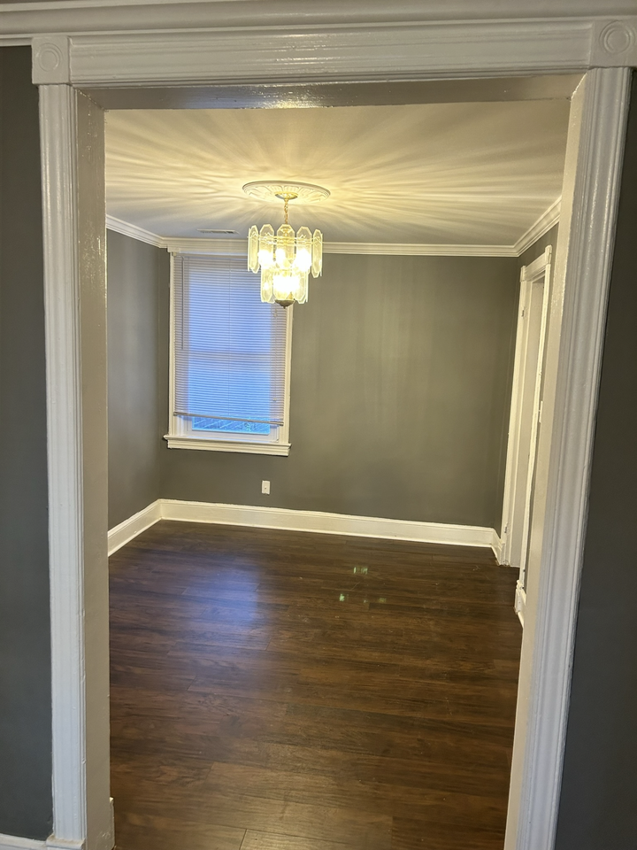 509 14th St Se #509 - Photo 4 of 19