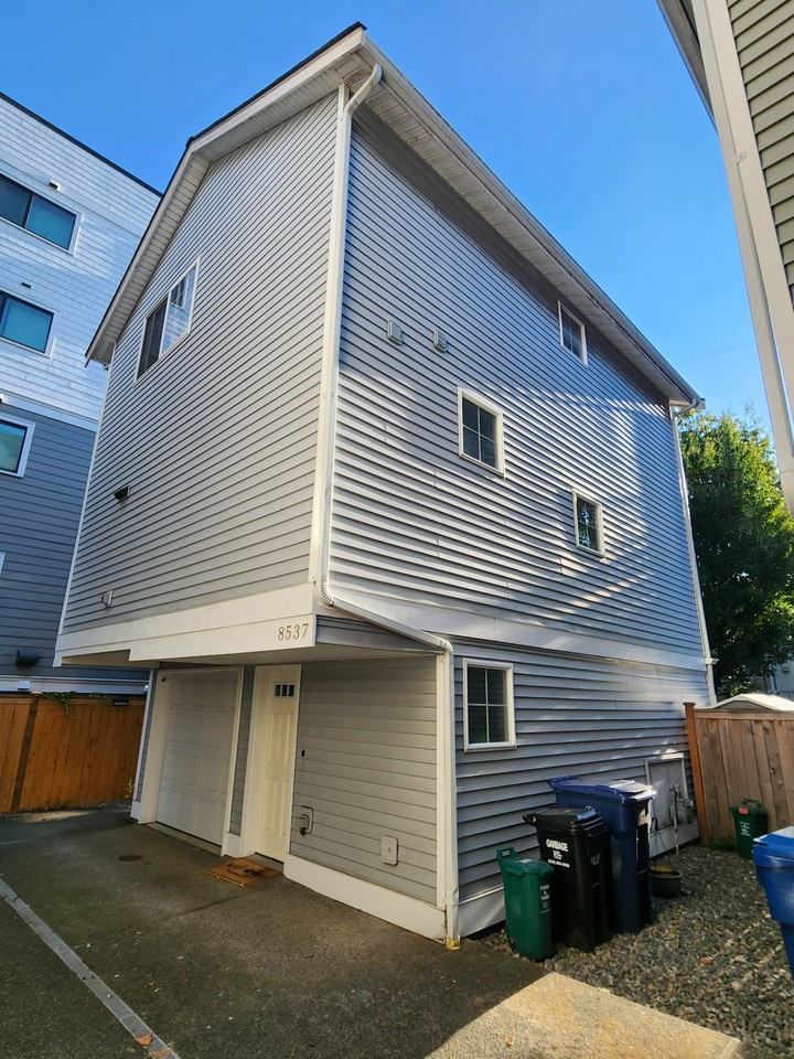 8537 Midvale Ave N #NA - Photo 2 of 16