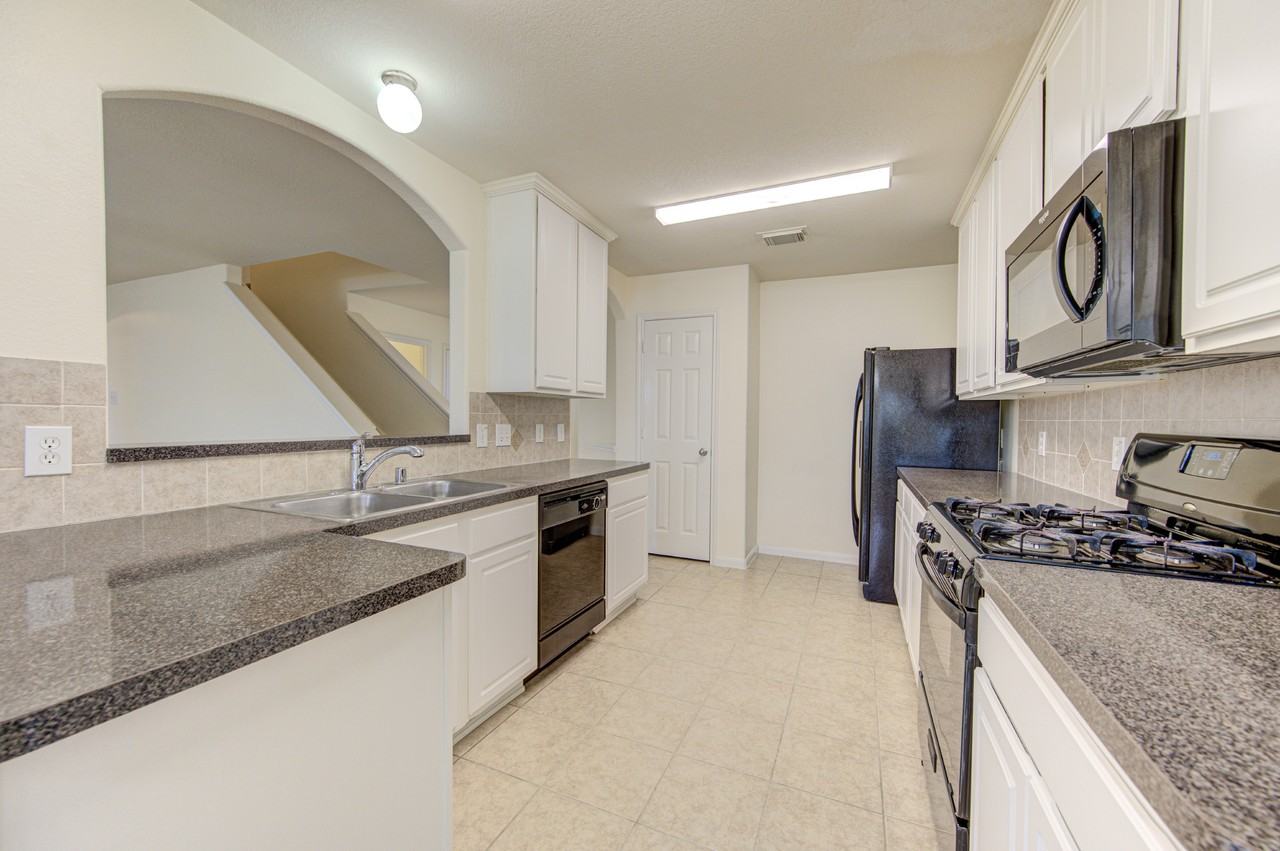 31715 Cattail Park Ct #NA - Photo 6 of 18