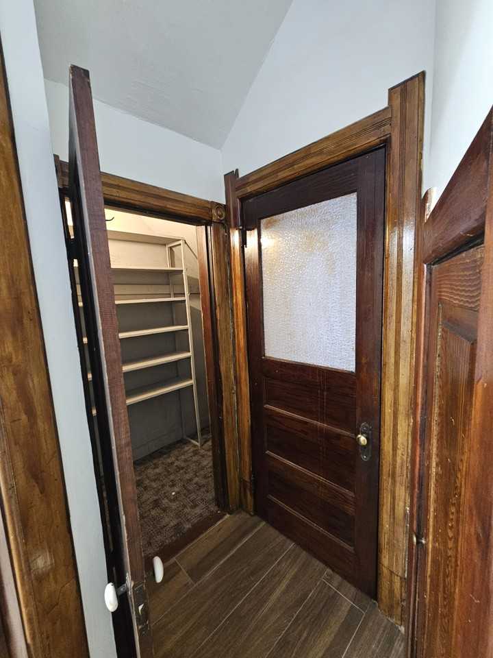 1115 N 14th St #NA - Photo 6 of 17