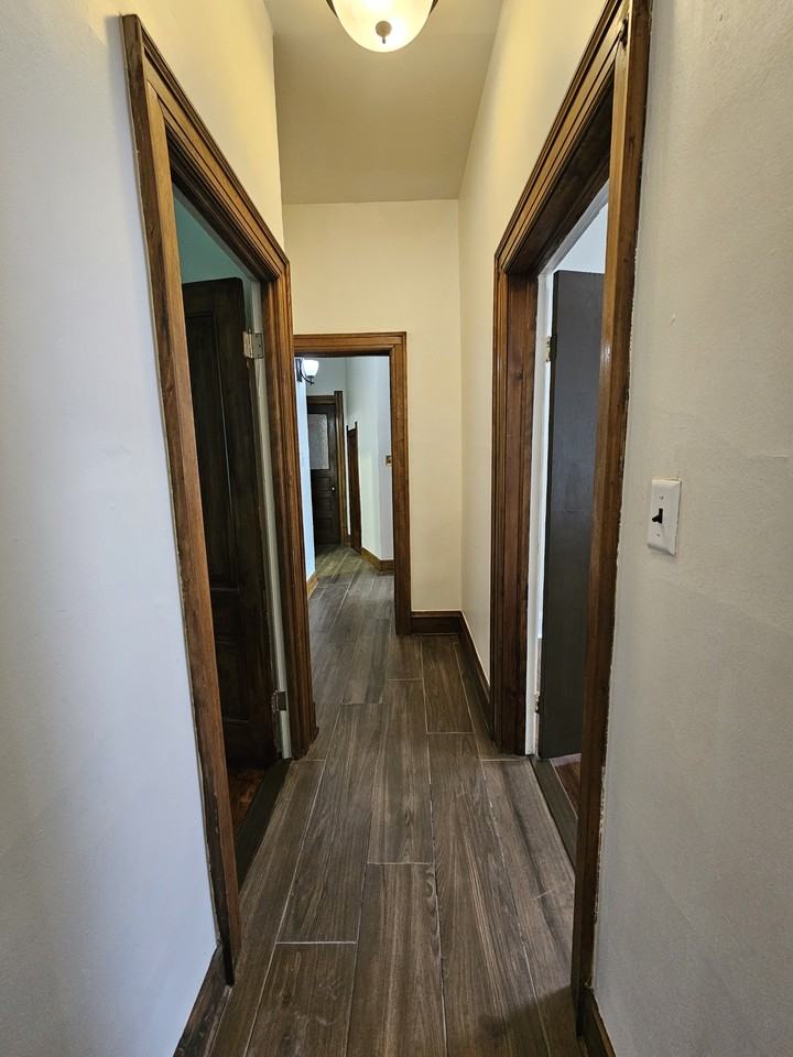 1115 N 14th St #NA - Photo 7 of 17