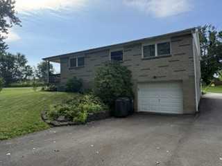 55 Martha Ave #NA - Photo 4 of 13