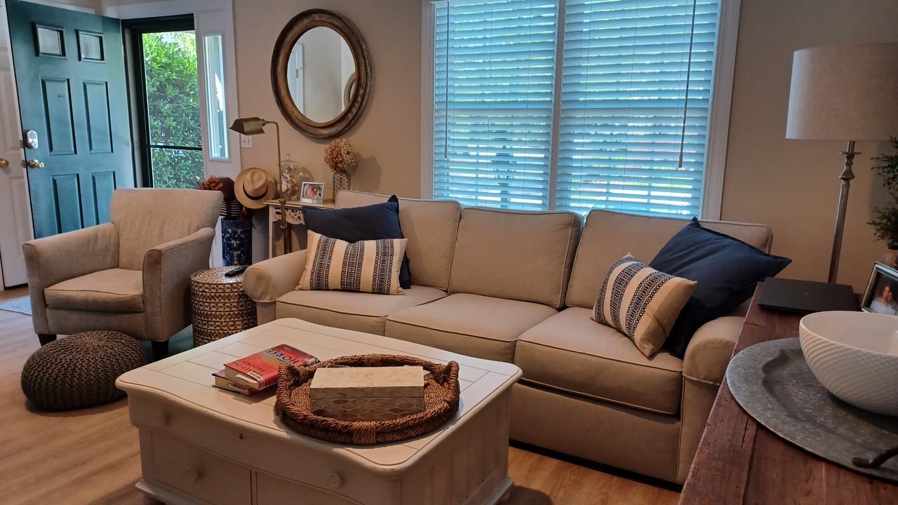 21B Saint Andrews Way #21B - Photo 2 of 15