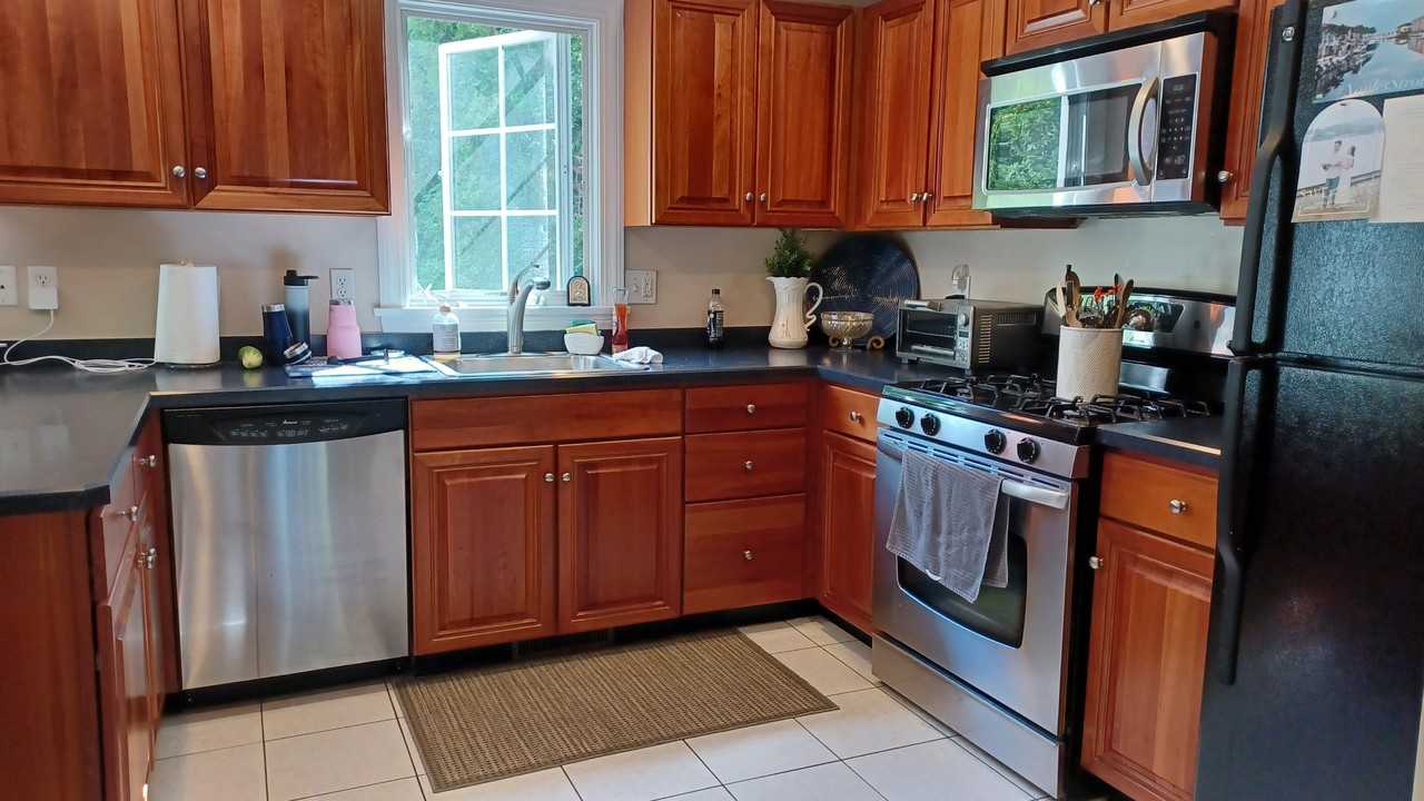 21B Saint Andrews Way #21B - Photo 7 of 15