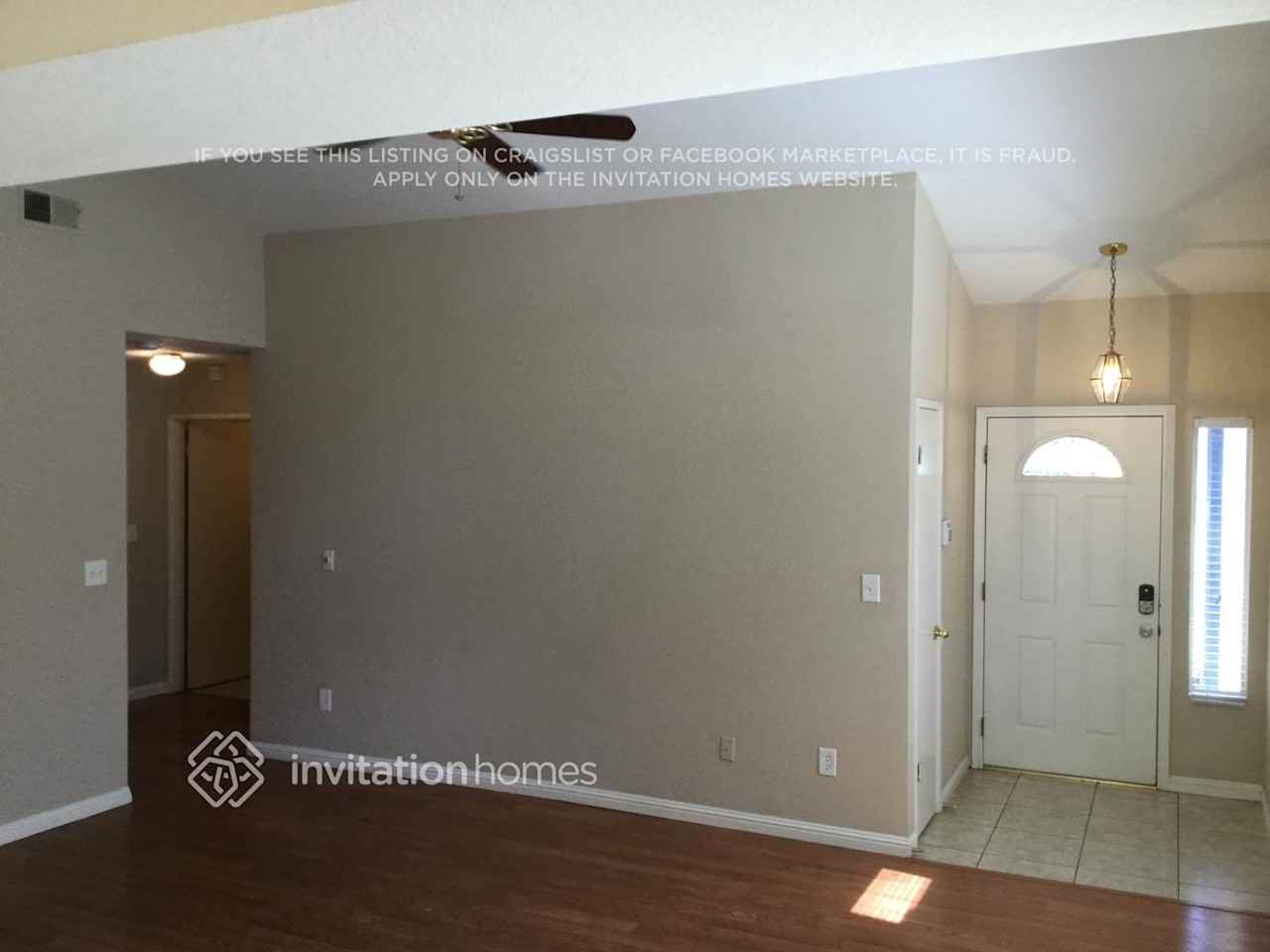 8210 Caribou Peak Way - Photo 3 of 11