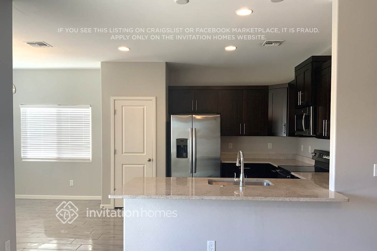 5541 E Santa Clara Dr - Photo 3 of 13