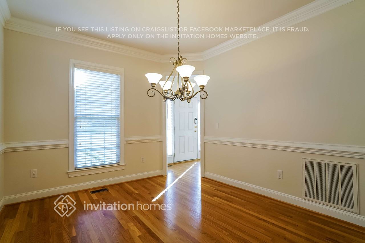 1173 Trentini Ave - Photo 5 of 11
