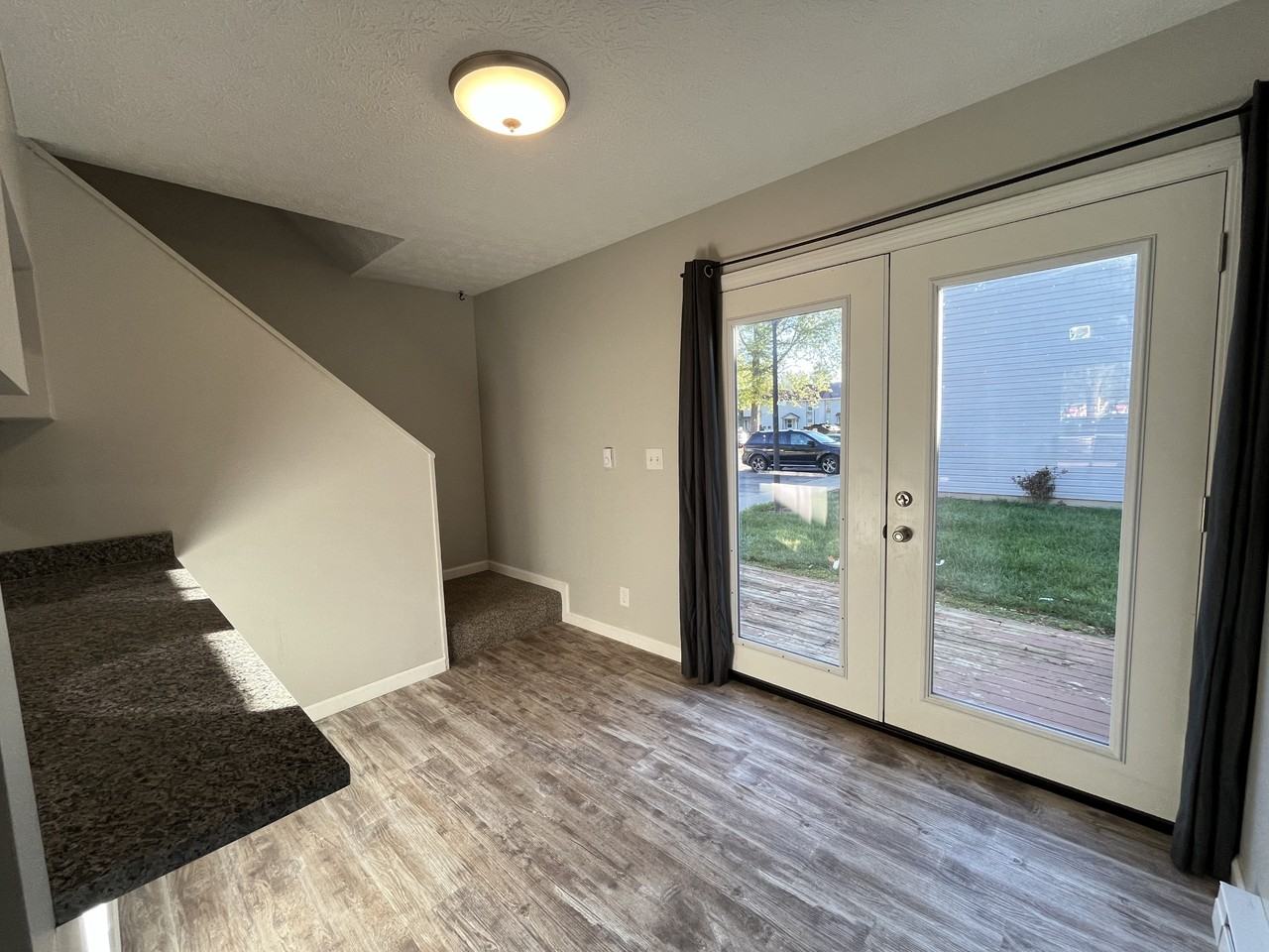 200 Forest Ln - Photo 5 of 24