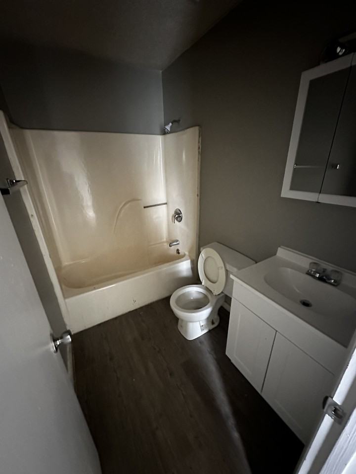 41 Meadow Green Dr #T10 - Photo 3 of 6