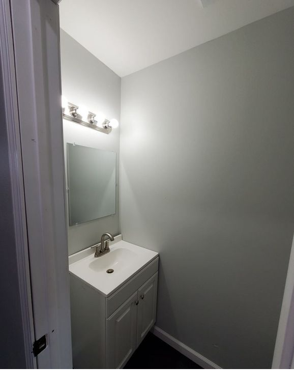 3610 Springlake Dr #107 - Photo 4 of 10