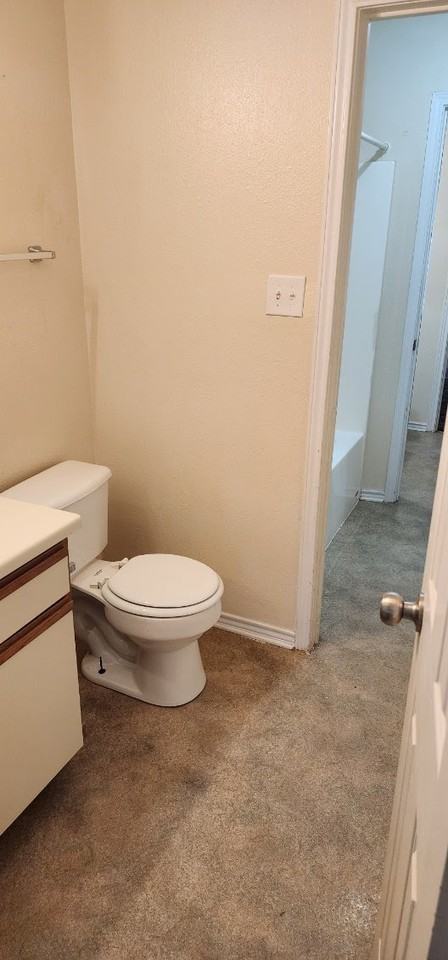 414 Se Railroad St #NA - Photo 2 of 18