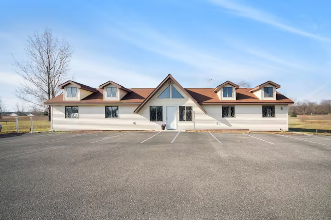 262 N Townline Rd - Photo 3 of 21