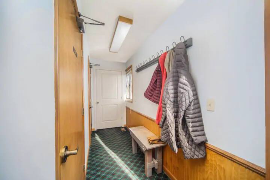 262 N Townline Rd - Photo 7 of 21