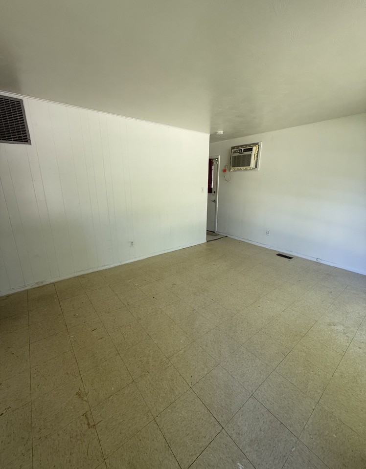 64 Whippoorwill Dr - Photo 6 of 9