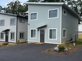 featured image of 105 Langren Aly