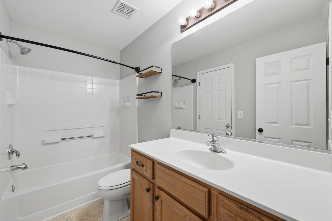 1464 Cambria Dr - Photo 6 of 25