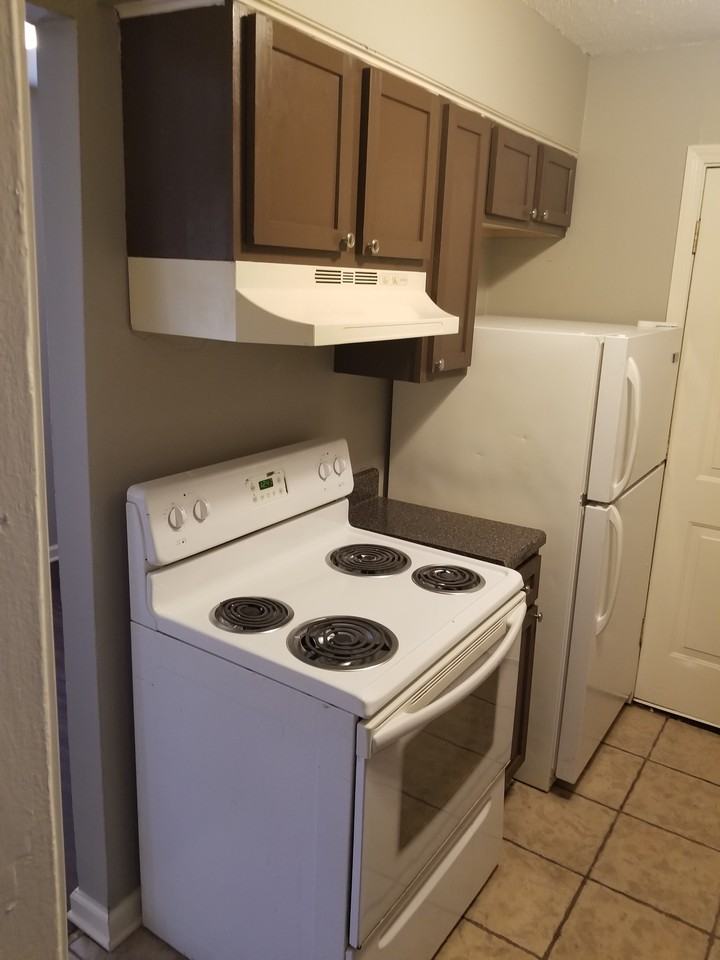 2859 Baskin St #2861 - Photo 2 of 10