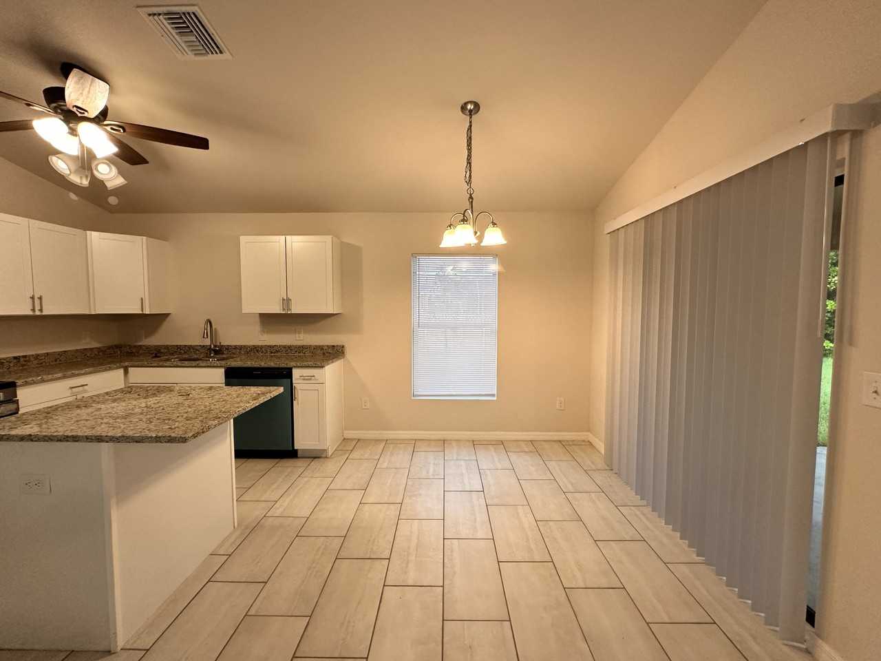 1714 Four Mile Cove Pkwy - Photo 3 of 20