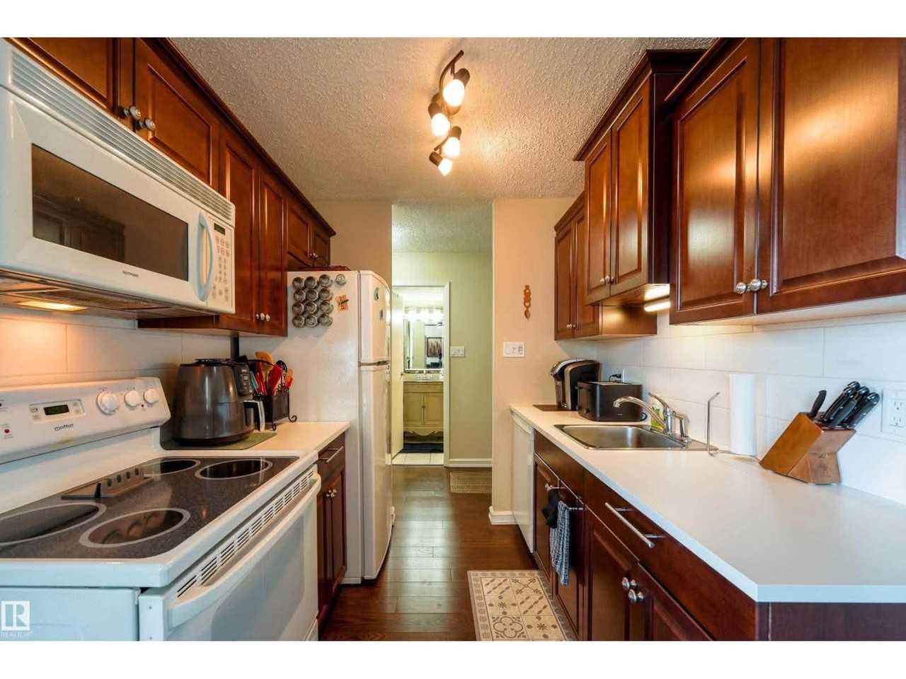 12121 Jasper Avenue #305 - Photo 4 of 11