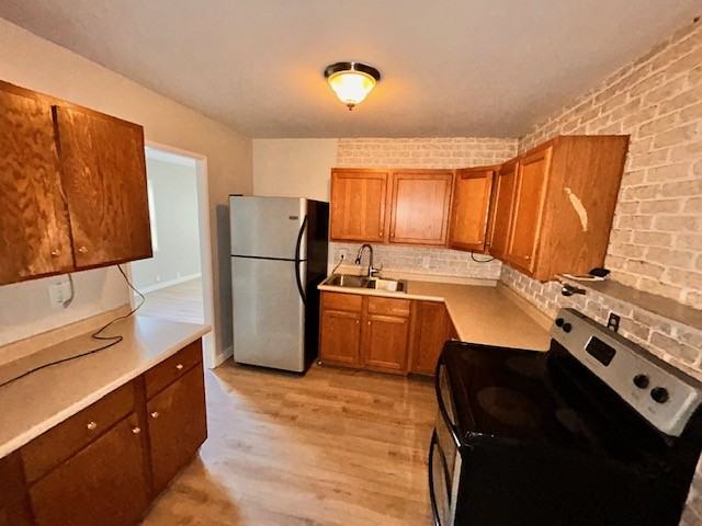 300 N Park Dr #1 - Photo 3 of 22