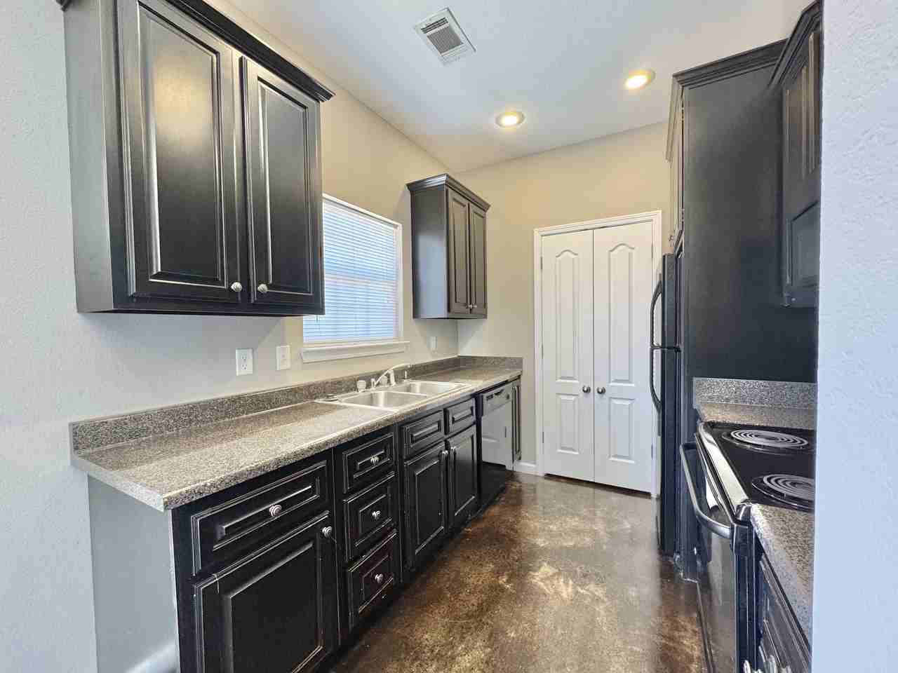 4325 Blair Cv #67 - Photo 4 of 37