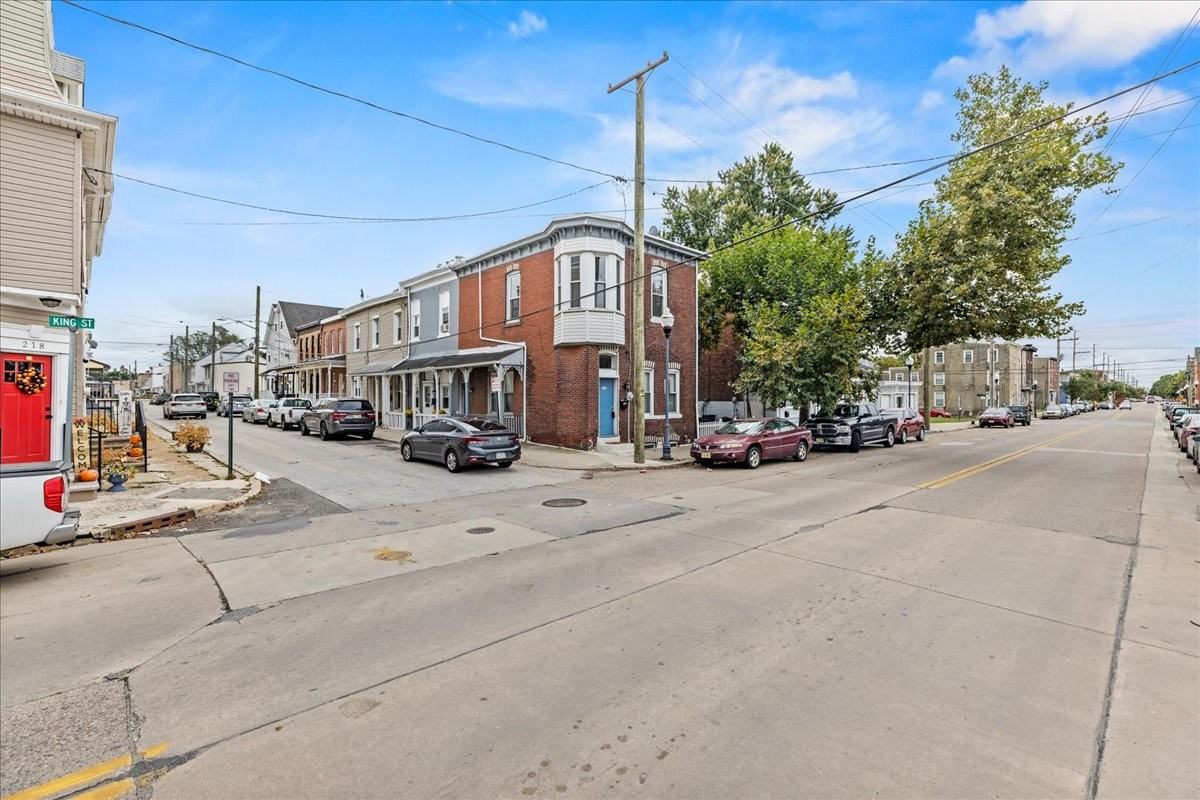 216 N King St #1 - Photo 2 of 27