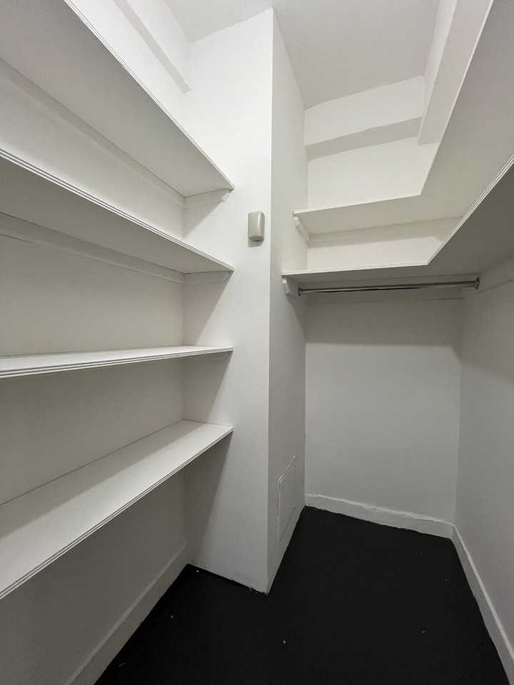 E 46th St #5F - Photo 6 of 6