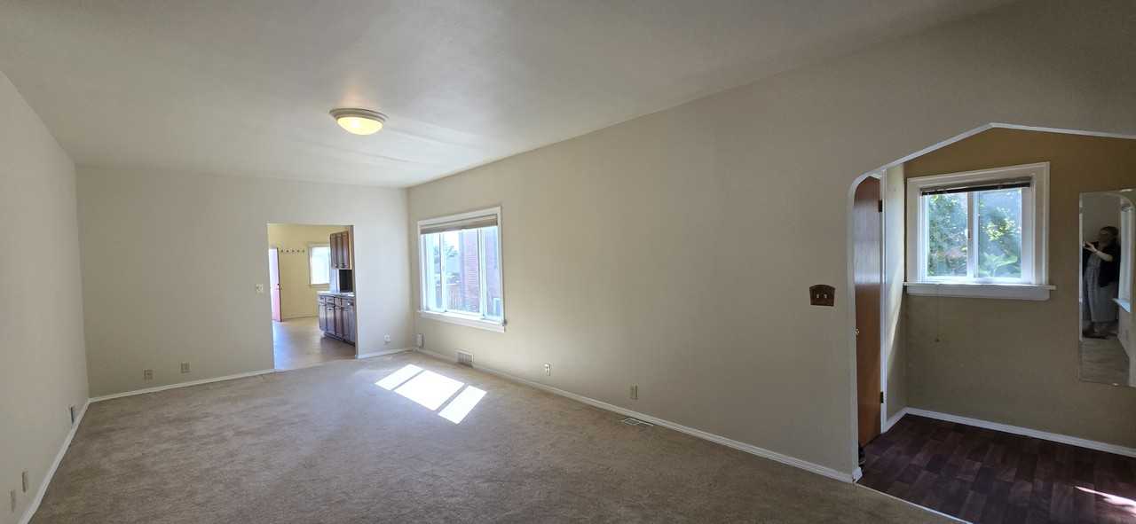 2806 18th Ave S #1 - Photo 3 of 41