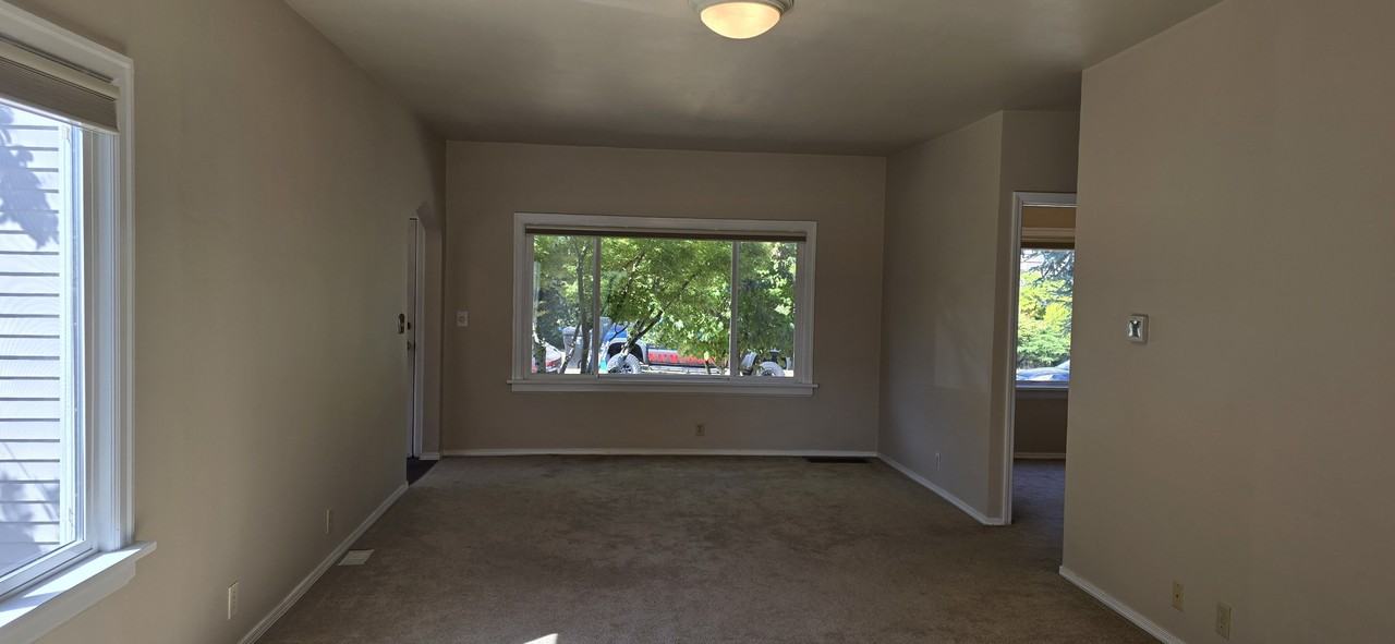2806 18th Ave S #1 - Photo 5 of 41