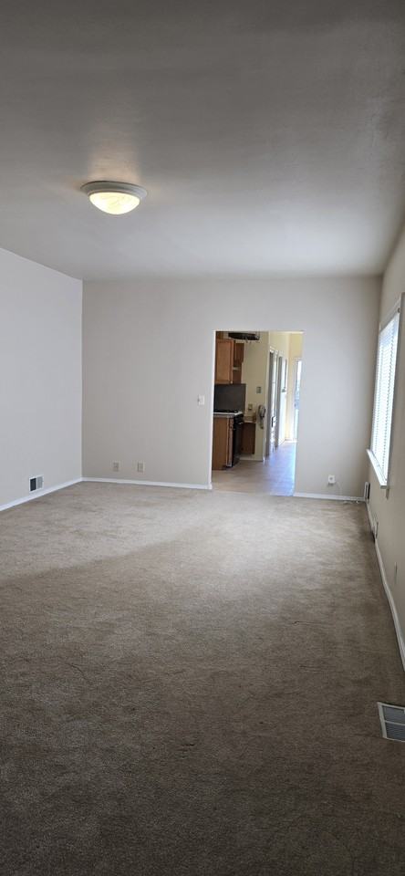 2806 18th Ave S #1 - Photo 6 of 41