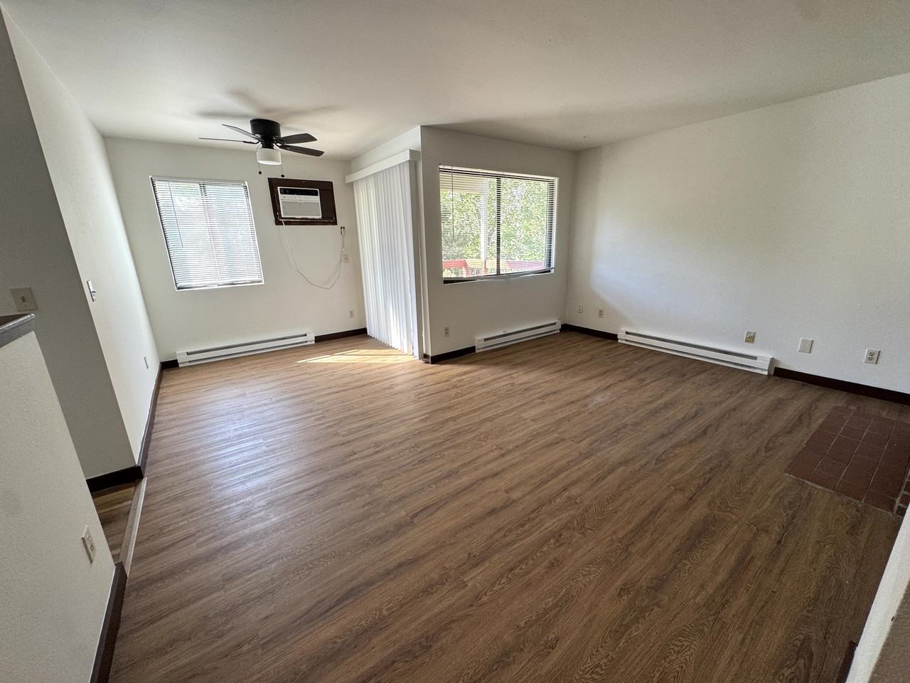 4501 Boardwalk Dr #F52