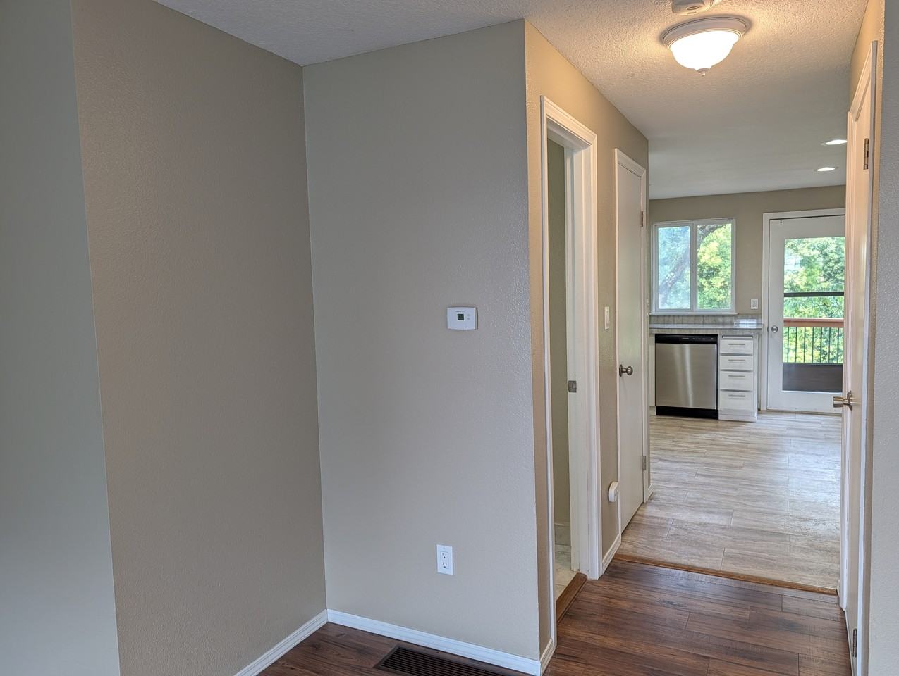 194 S 12th St #1 - Photo 3 of 16