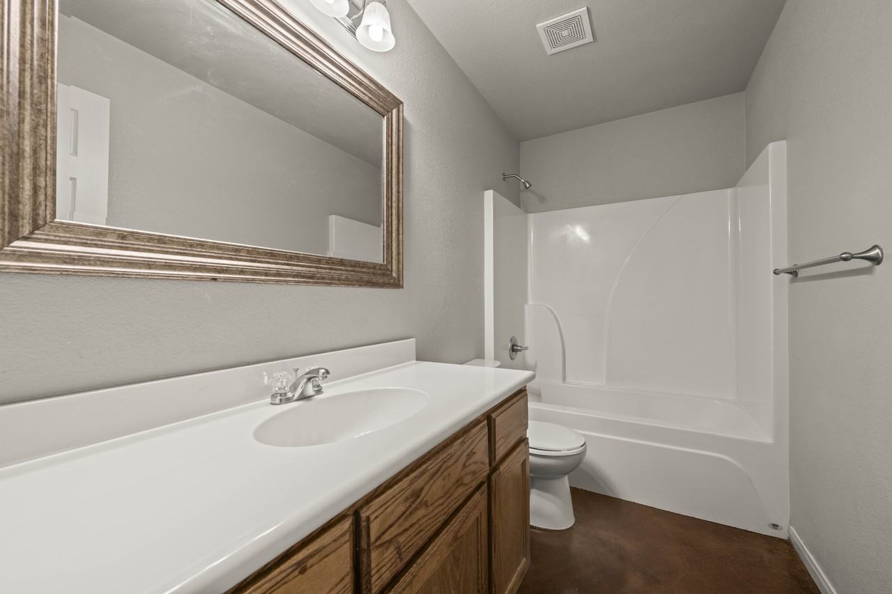 1521 Aztec Trce #A - Photo 4 of 22