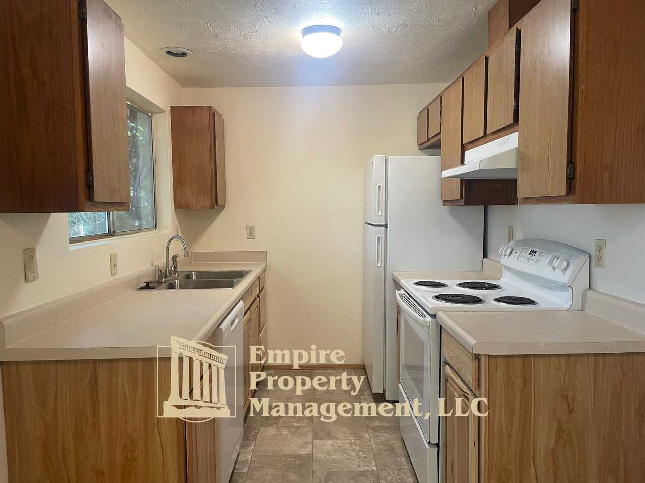 1303 Waite St #1311 - Photo 6 of 12