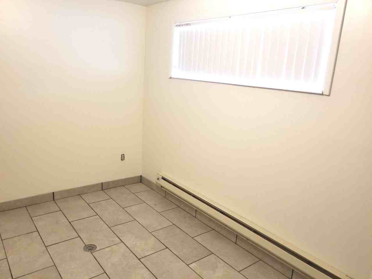 311 Cherry Hill Dr #1 - Photo 3 of 12