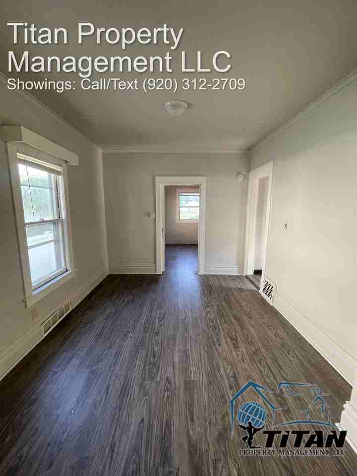 113 Ledgeview Ave #1 - Photo 3 of 12